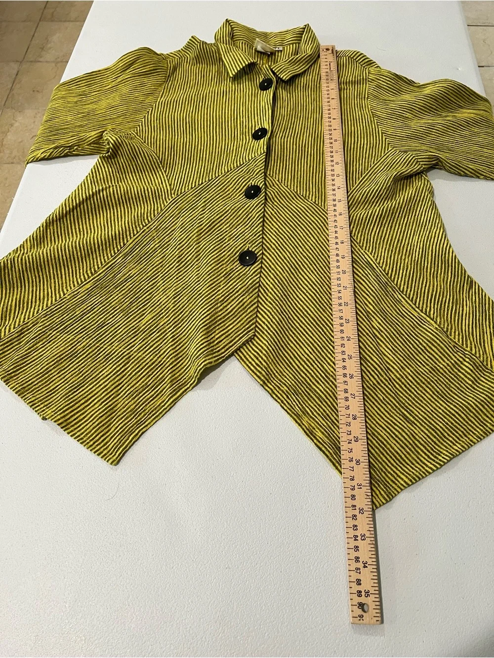 MILLI VALLEY Striped Point-Hem Button Front Jacket in Olive Yellow L
